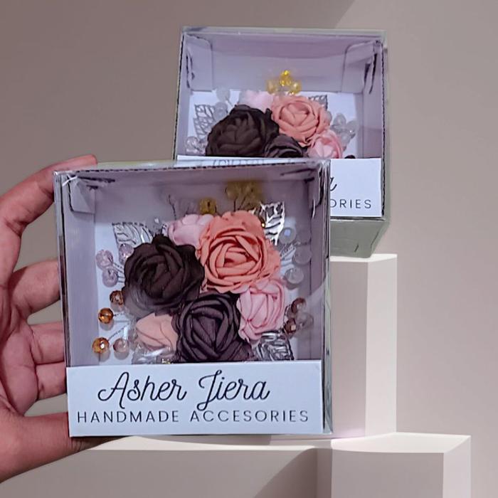 Asher jiera corsage bunga bahu kebaya , bros kebaya| Bros premium | Bros corsage, corsage kebaya
