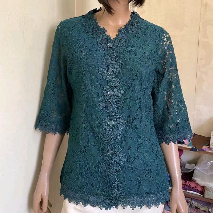 Blus Brokat CZ Premium Kebaya Formal Kekinian
