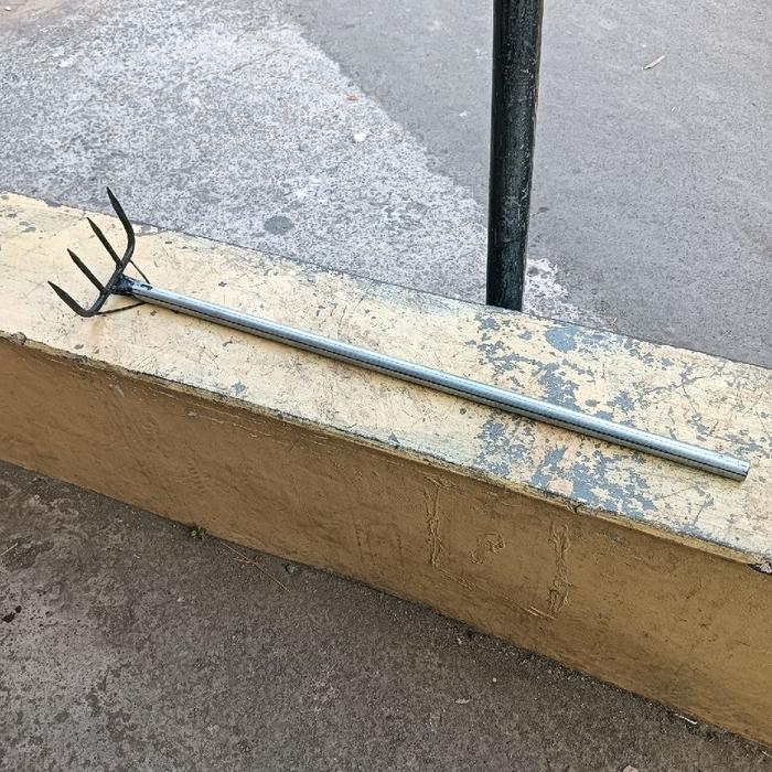penggaruk sampah multifungsi