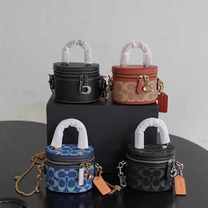 COACH Trail 12 Chain Crossbody Top Handle Bag