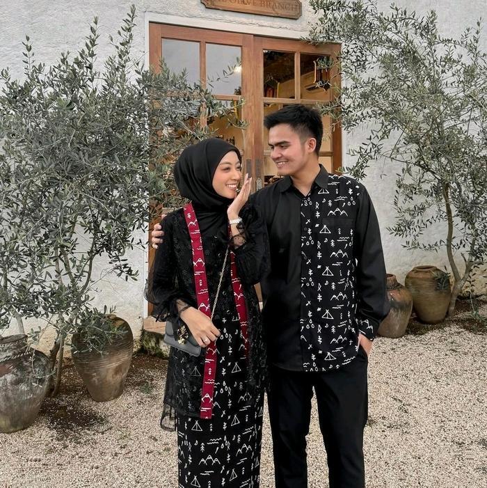 Debatik - Set couple Aghisti Outer Kebaya batik jumputan premium mix brukat kekinian kebaya lamaran