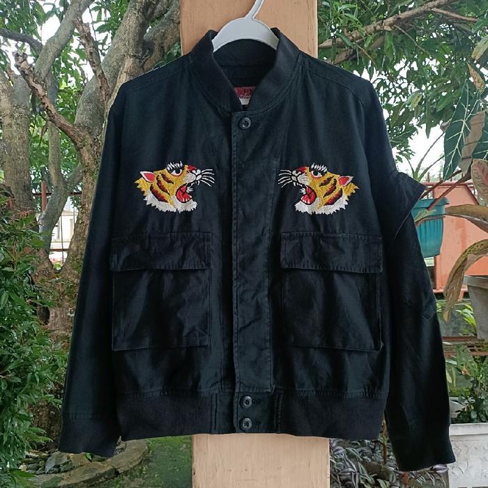 RARE  Avirex Sukajan Tiger Bomber Jacket Vintage