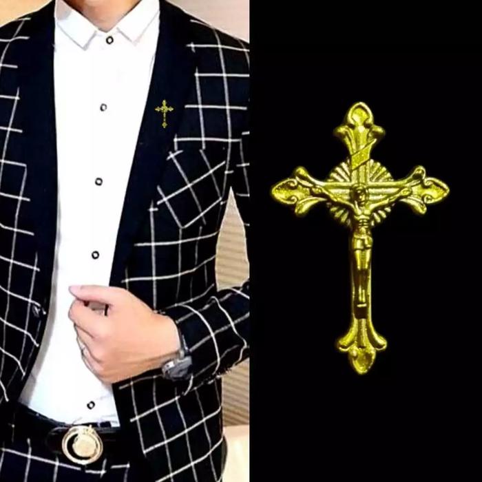Metal Gold Reliovo Cross Pin Bros salib warna emas bros Jas Kameja Tuxedo Salib Mens Pria