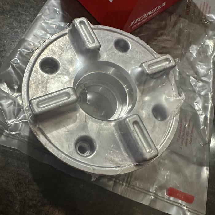 KWB NAP GEAR DUDUKAN BELAKANG RUMAH MOTOR BLADE REVO ABSOLUTE 110 NEW