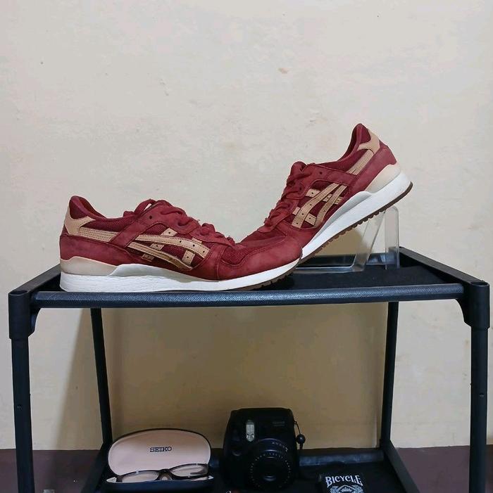 Asics Mens Gel-Lite Saga III ' Veg-Tan' Burgundy Tan Sneakers Original