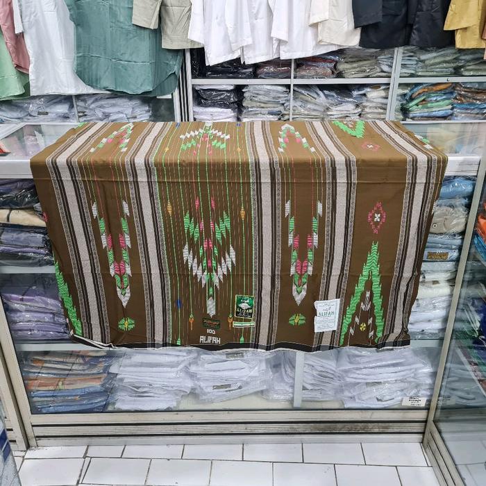 Sarung Tenun Alifah Bahan Mesres Motif Songket Gunung SGB