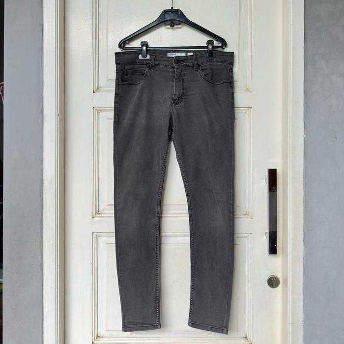 Bershka Skinny Fit Jeans Second