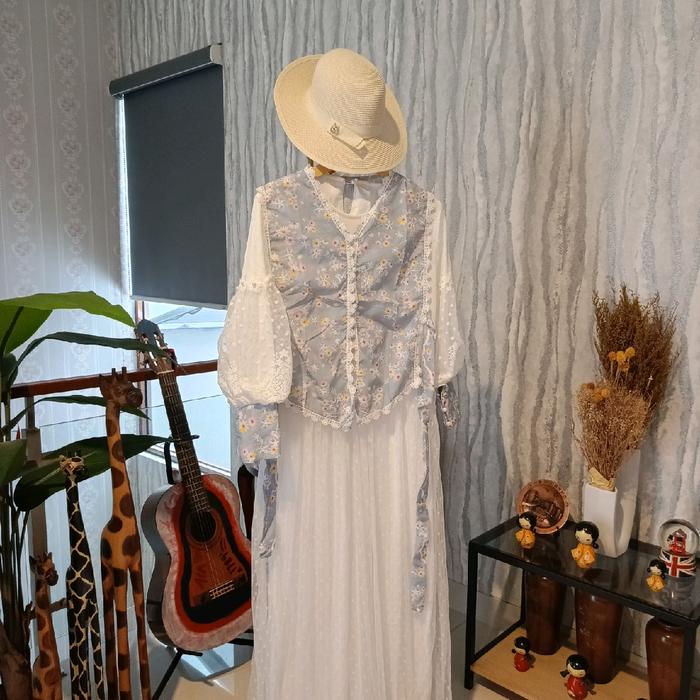 Gamis Vintage/Baju Muslimah Wanita/Gamis putih Kekinian/Gamis Brukat Tile