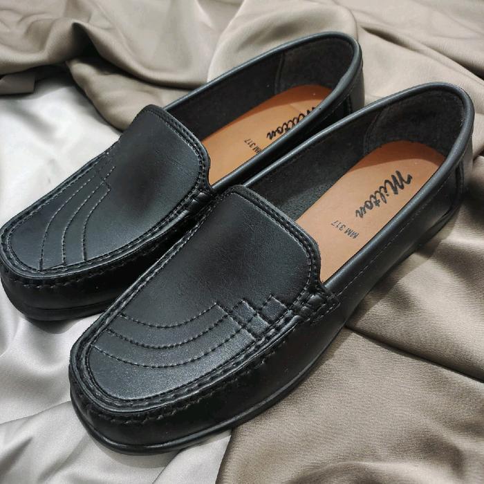 sepatu milton sepatu hitam sepatu guru sepatu pantofel