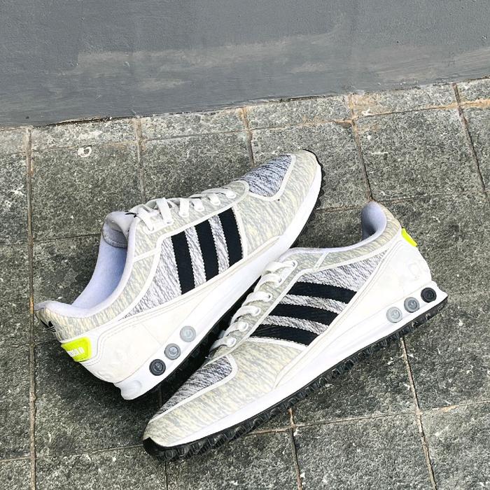 Sepatu adidas Shoess Original La Trainer Misty Casual Pria Sneaker Kasual Putih Hitam Running Olahra