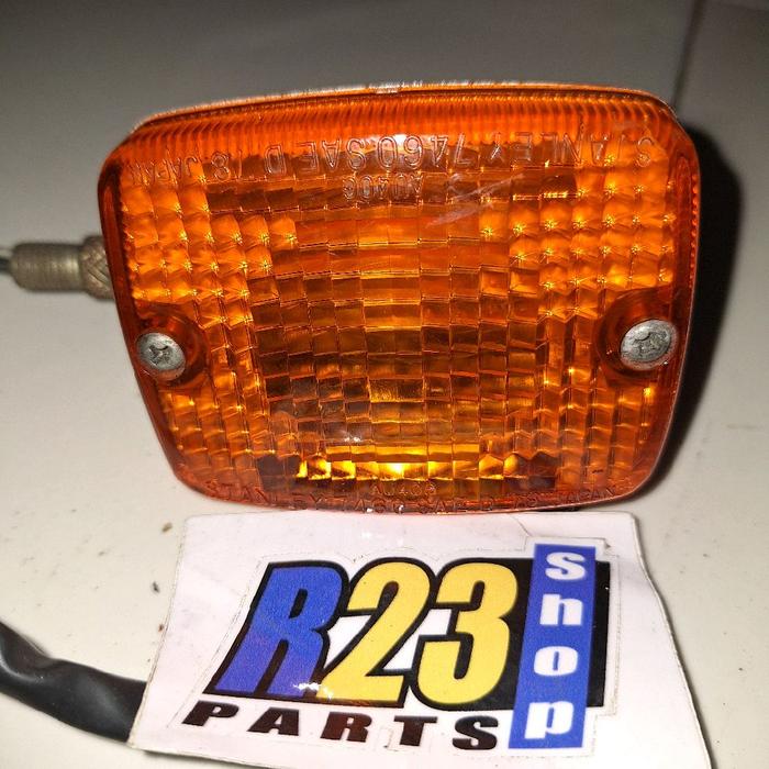 lampu sen kawasaki binter merzy  ar125 original sesuai gambar