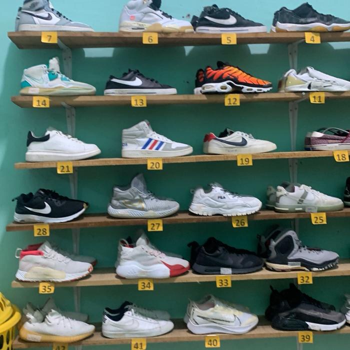 Nike, Adidas, Timberland, puma, bape, New Balance, Fila (Perloakan) Sneakers Pria Shoes Casual