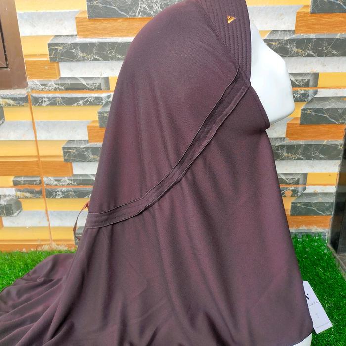 Bergo Vilora Hijab Sekolah warna  coklat, putih, hitam