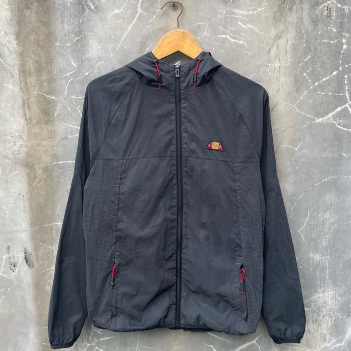 Jaket ellesse outdoor gorpcore reflective second