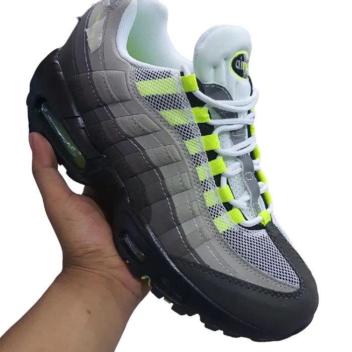 nike airmax 95 neon original bnib Casual Pria Sneakers