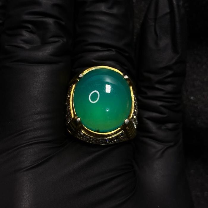 Bacan Doko Majiko Tanah Hitam Kristal Giwang, ring Perak Size Medium
