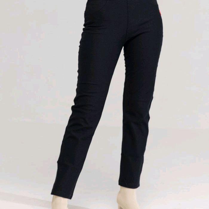 Dauky-Straight fit -Celana Panjang Dauky Straight fit