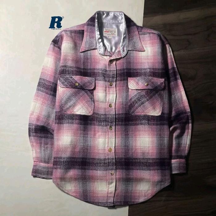 Kemeja Lengan Panjang Flannel Shirt Wool Veterano Pink White HARVER SHARAY Size L fit XL Unisex