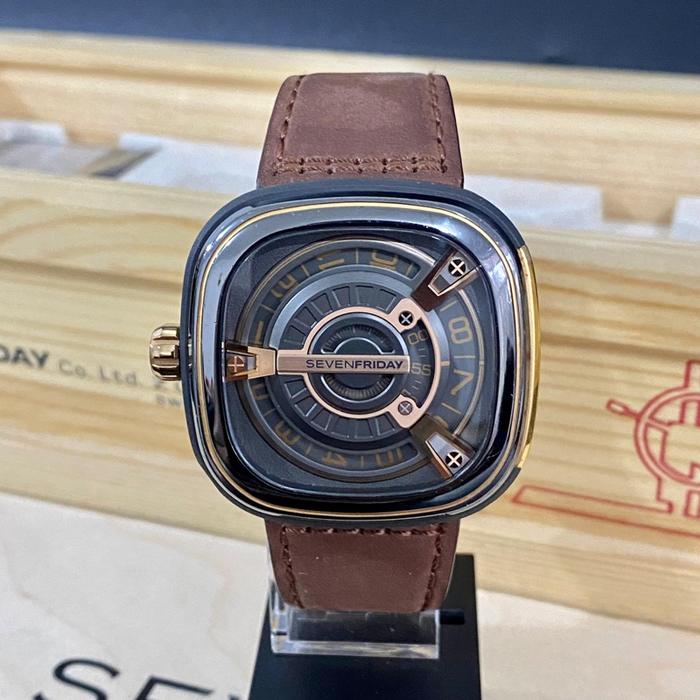 Sevenfriday WatchM-series M2/02