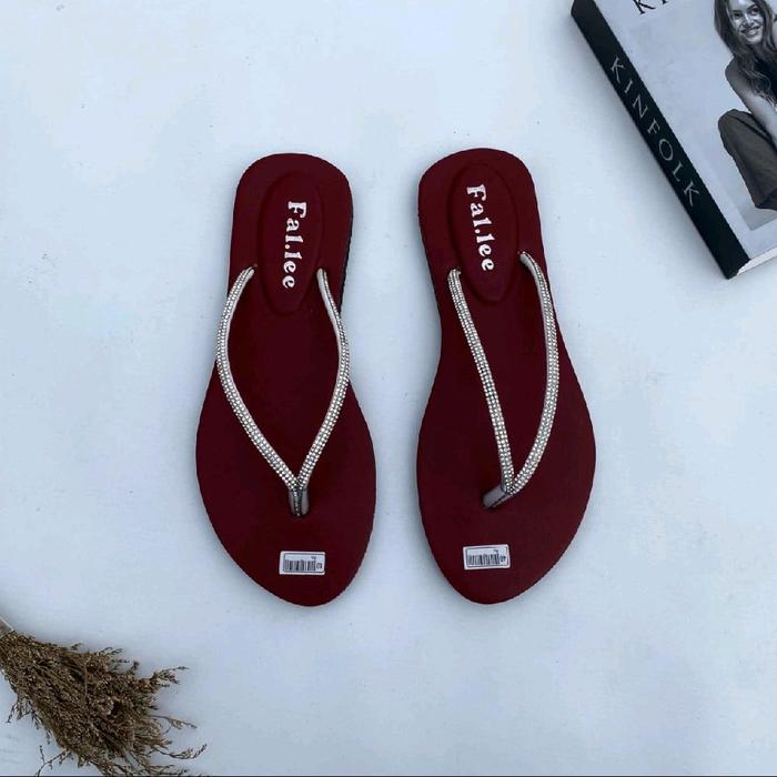 ZARA Sandal Wanita Kekinian Ruby Anti Licin Terbaru 2025 Cocok Untuk Sehari-hari & Berpergian Fleksi