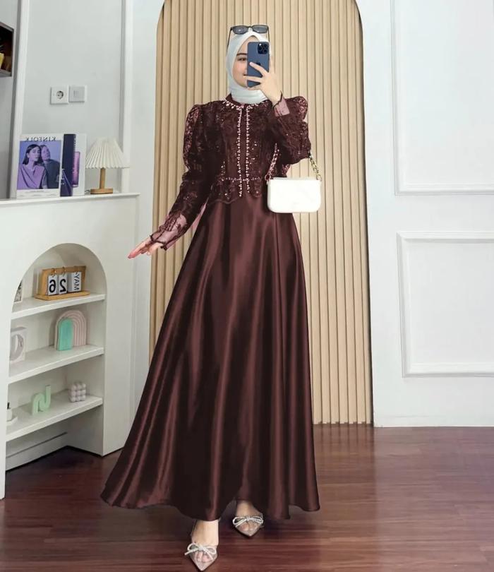 LestariFashion Sakura Dress Maxi Wanita Muslim Terbaru Dengan Bahan Silk Premium Cocok Untuk Kondang