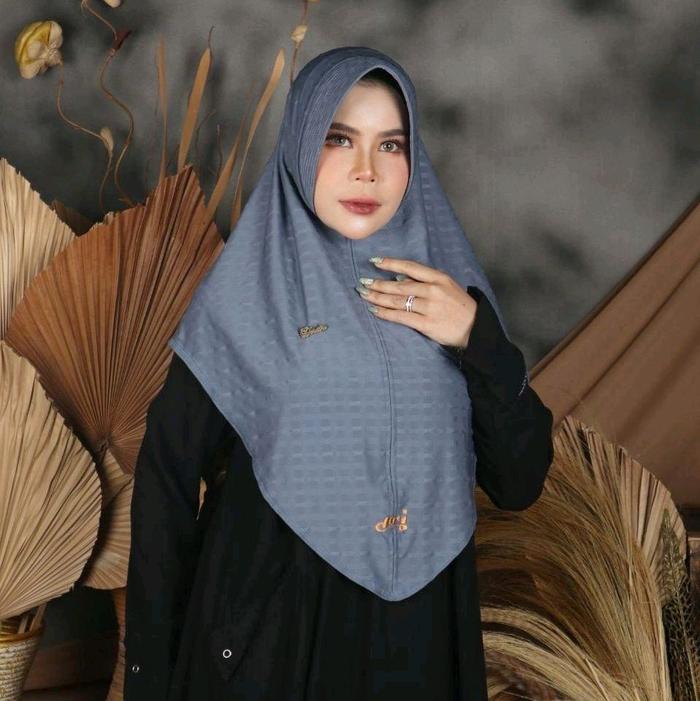 DOA IBU - JILBAB INSTAN DOI size M jersey ultron by DOA IBU HIJAB