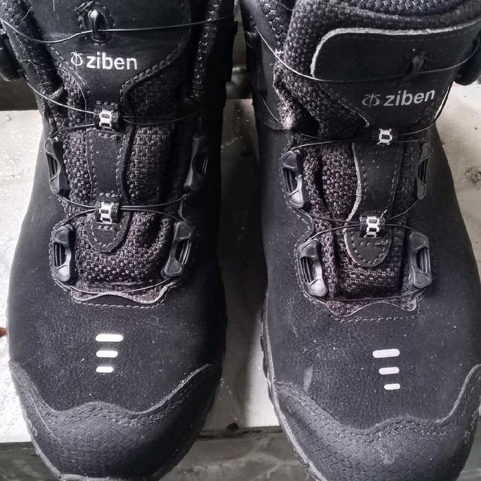 Sepatu Safety Ziben Size 41