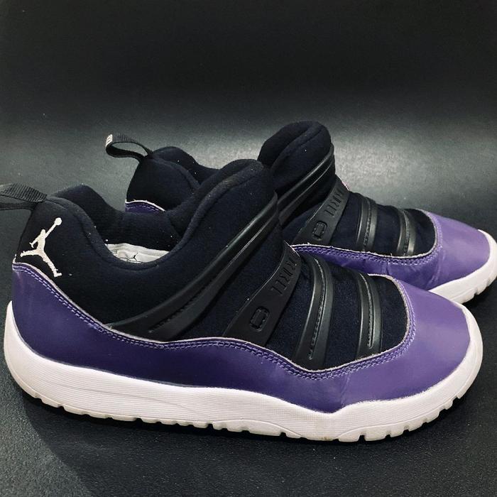 SEPATU ANAK PEREMPUAN NIKE AIR JORDAN PRELOVED