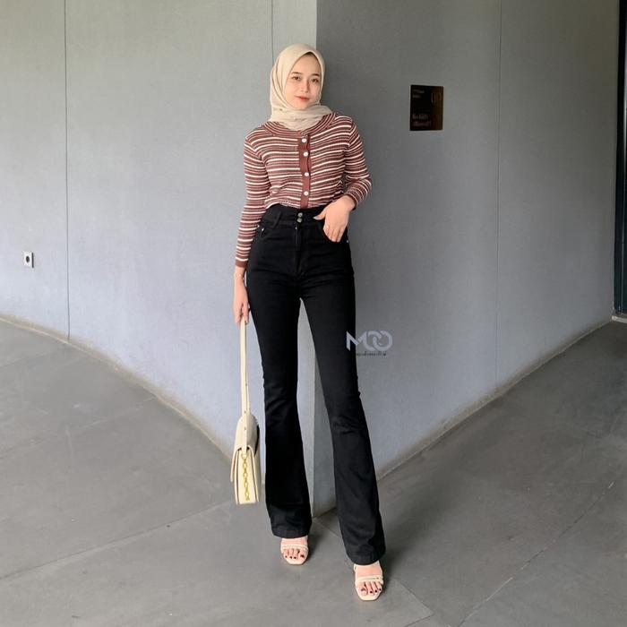 [MCOJEANS] ULTRA HIGHWAIST CUTBRAY LONG PANTS BLACK KANCING 2 BOOT CUT CELANA JEANS WANITA