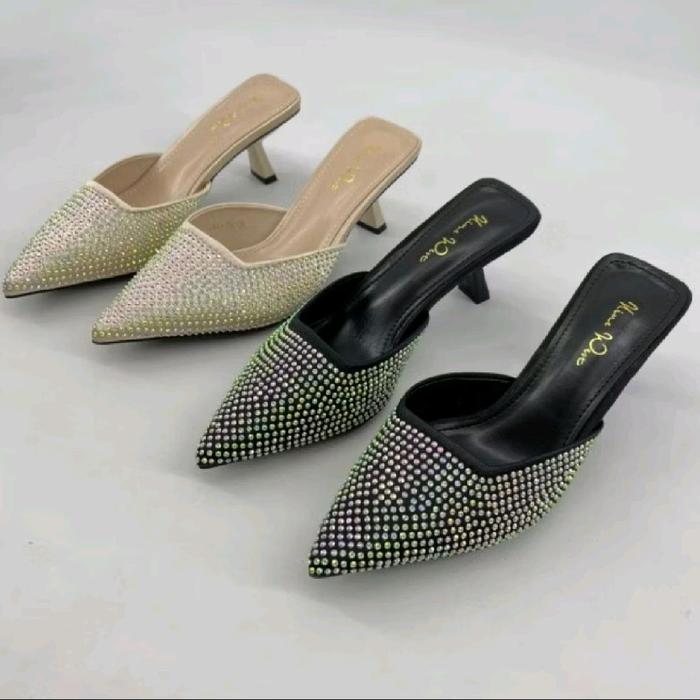 JXK-75 Sepatu Wanita dengan Desain Elegan dan Nyaman untuk Berbagai Kesempatan