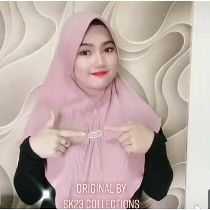 terlaris jilbab bergo plisket adisty ori sk23 collection