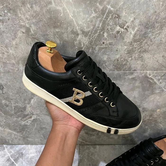 Sepatu BALLY Size 6 Fit 40 Original Sneakers Casual Bekas Second Preloved Authentic not gucci lv adi