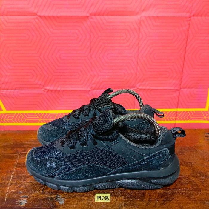 Sepatu second original Under armour size 40