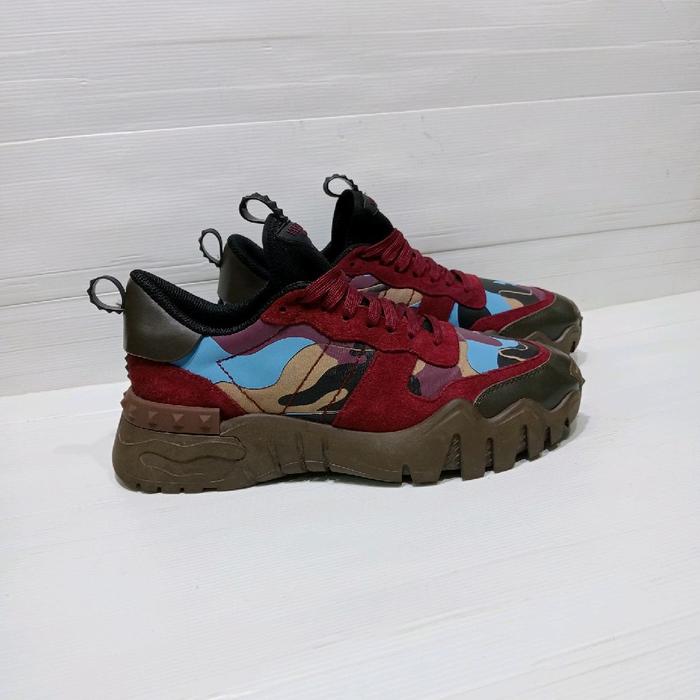 Valentino garavani size 41  // 255 cm,italy,kulit,second,slip on