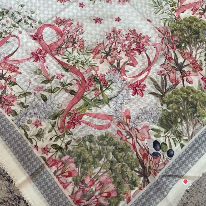 AS IS ITEM SCARF BUTTONSCARVES