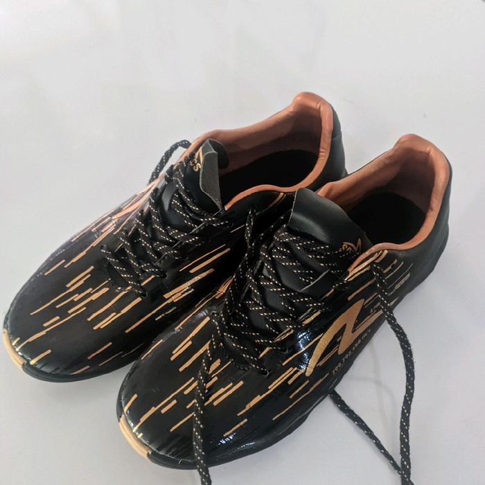 sepatu futsal lightspeed reborn