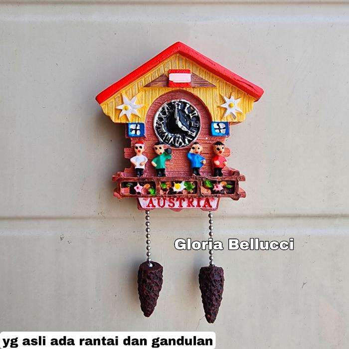SOUVENIR OLEH OLEH AUSTRIA TEMPELAN KULKAS MAGNET VIENNA JAM CUCKOO