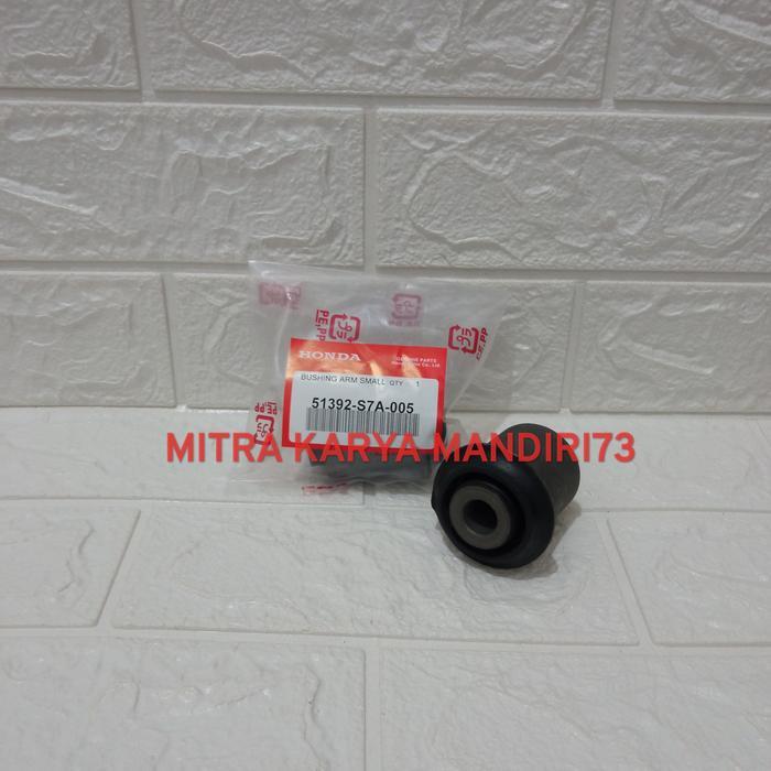 BUSHING LOWER ARM SAYAP DEPAN KECIL SMALL HONDA CRV GEN2 GEN 2 - 1PCS