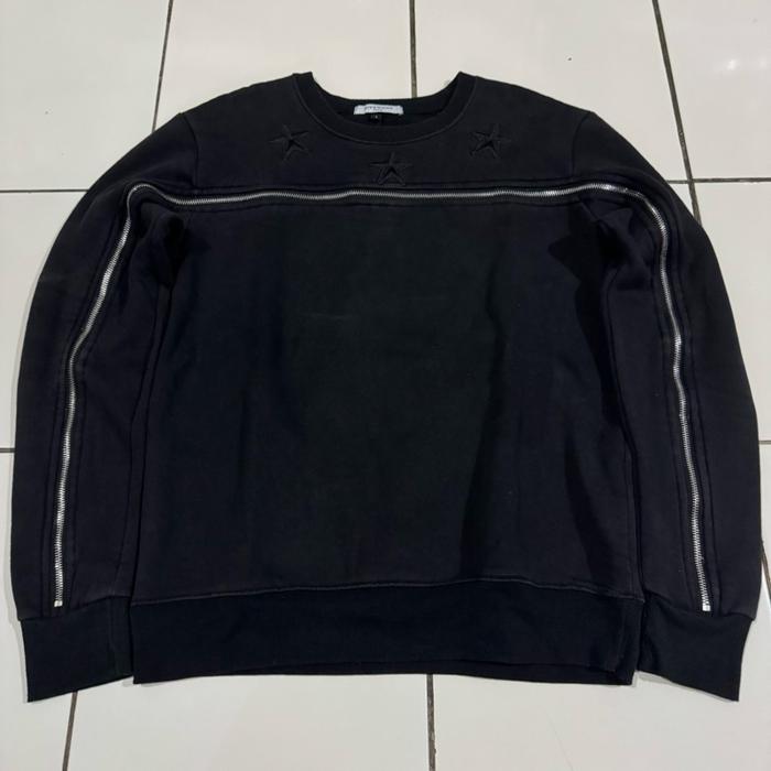 Jaket Sweatshirt Pria Givenchy Hitam - Size L Slim - 66 x 52