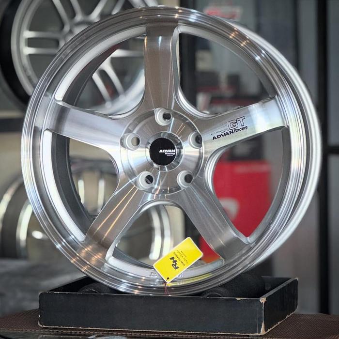 velg mobil ring 17 ADVAN GT FLOW FORMING PCD 5X108 LEBAR 7,5 ET 38 velg racing r17 Chery j6 Volvo ti
