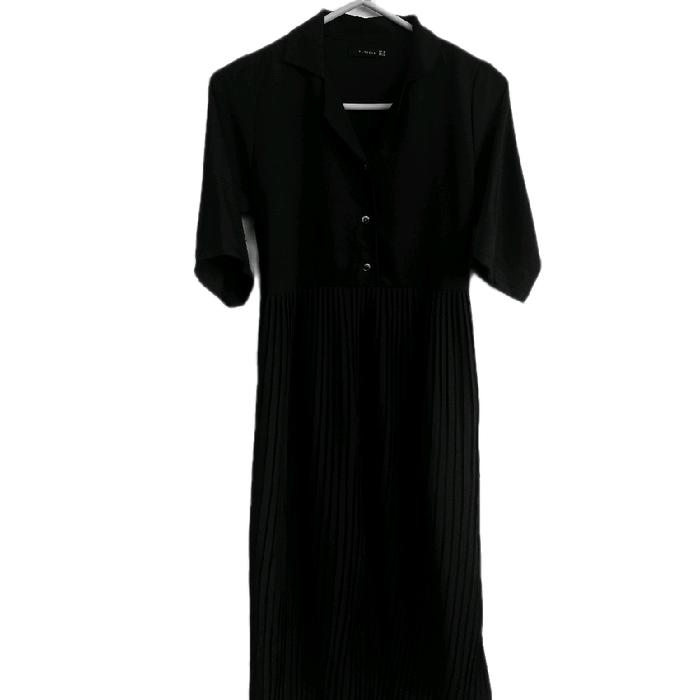 dres wanita nevy brend puricia rok plisket kancing depan