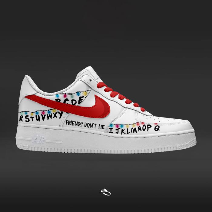 Stranger Things V2 - Stranger Things