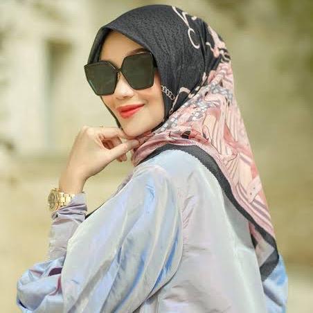 AS-IS Buttonscarves x Diana DSAKS CHAIN 2 : LA BELLA series (Voal Reguler) Nera/Black
