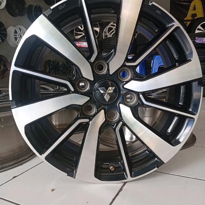 velg second OEM PAJERO SPORT/DAKAR R18