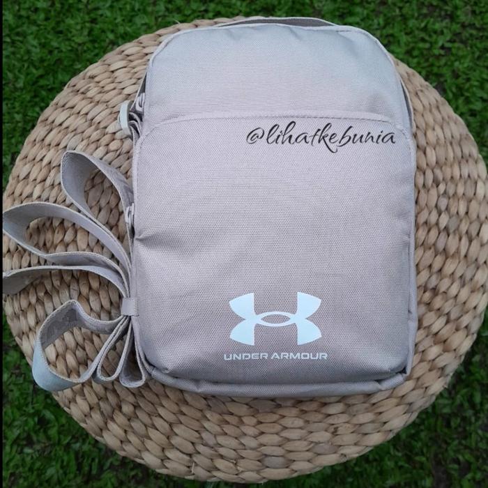 Under Armour Essential Lite Crossbody (Color : City Khaki / Stone)