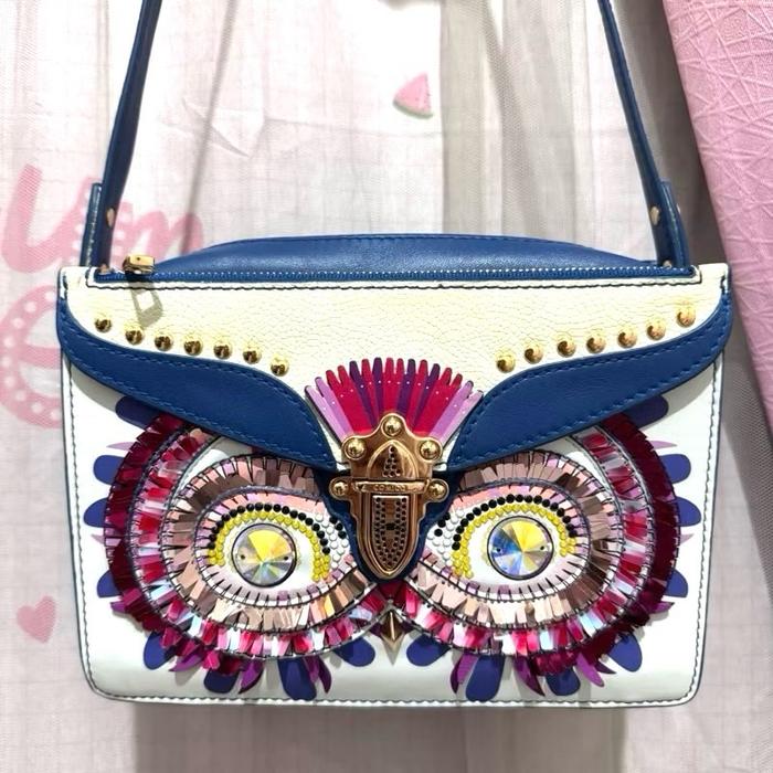 Tas sling bag comico. Tas sling bag kulit asli comico preloved