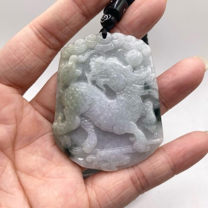 Giok Jadeait feicui tipe A liontin Qilin 93