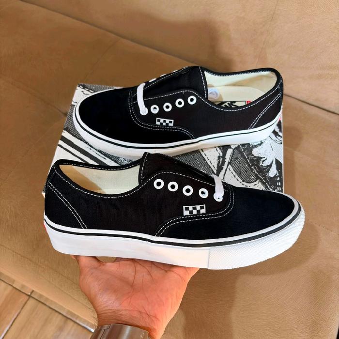 Vans Authentic Skate Pro Black White Original dan Resmi Navya