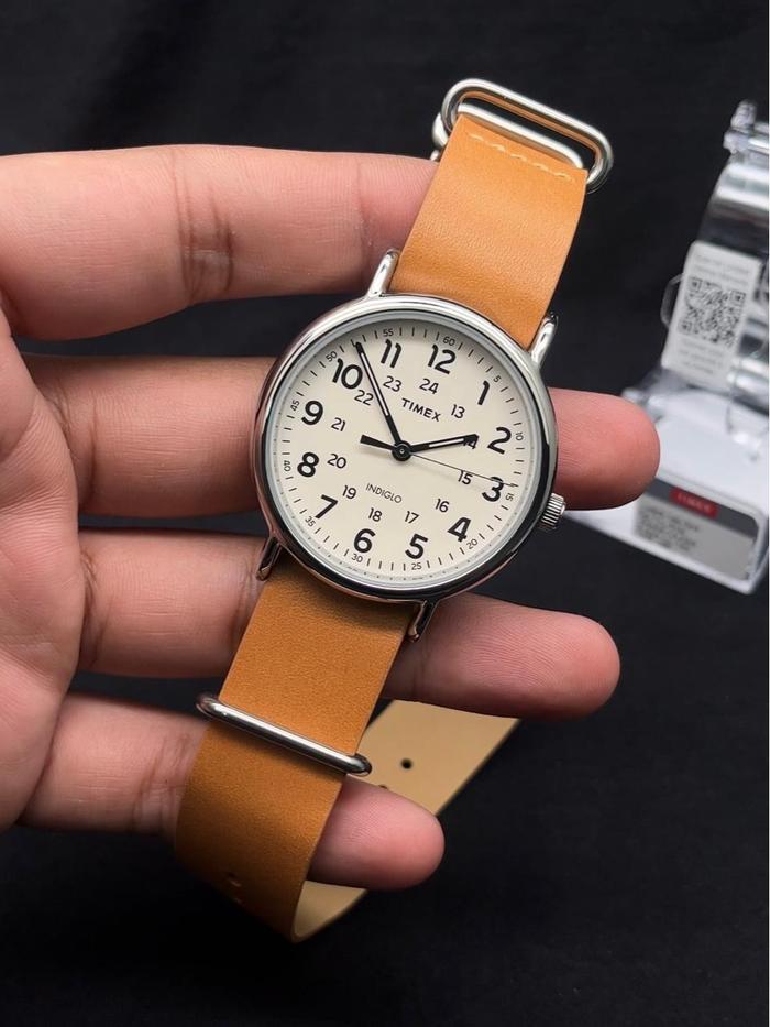 Timex Weekender T2P492 Indiglo White Dial Light Brown Leather Strap