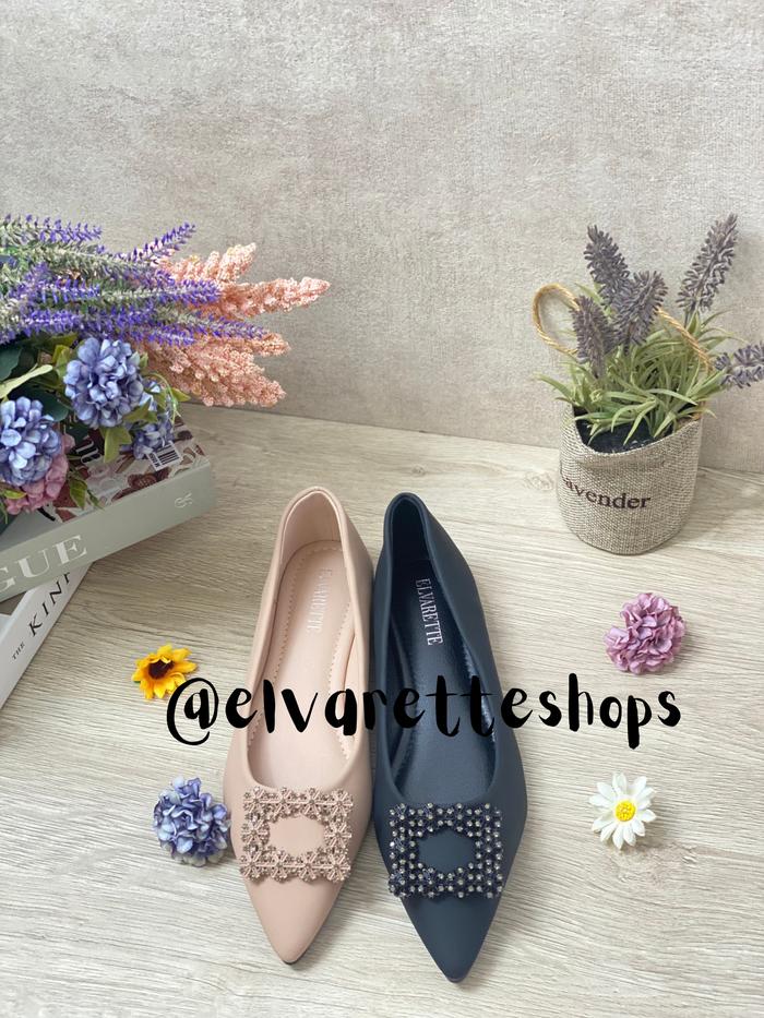 Elvarette Jasmine Sepatu Pansus Wanita Ringan Ujung Lancip Tanpa Hak Black Pink Shoes
